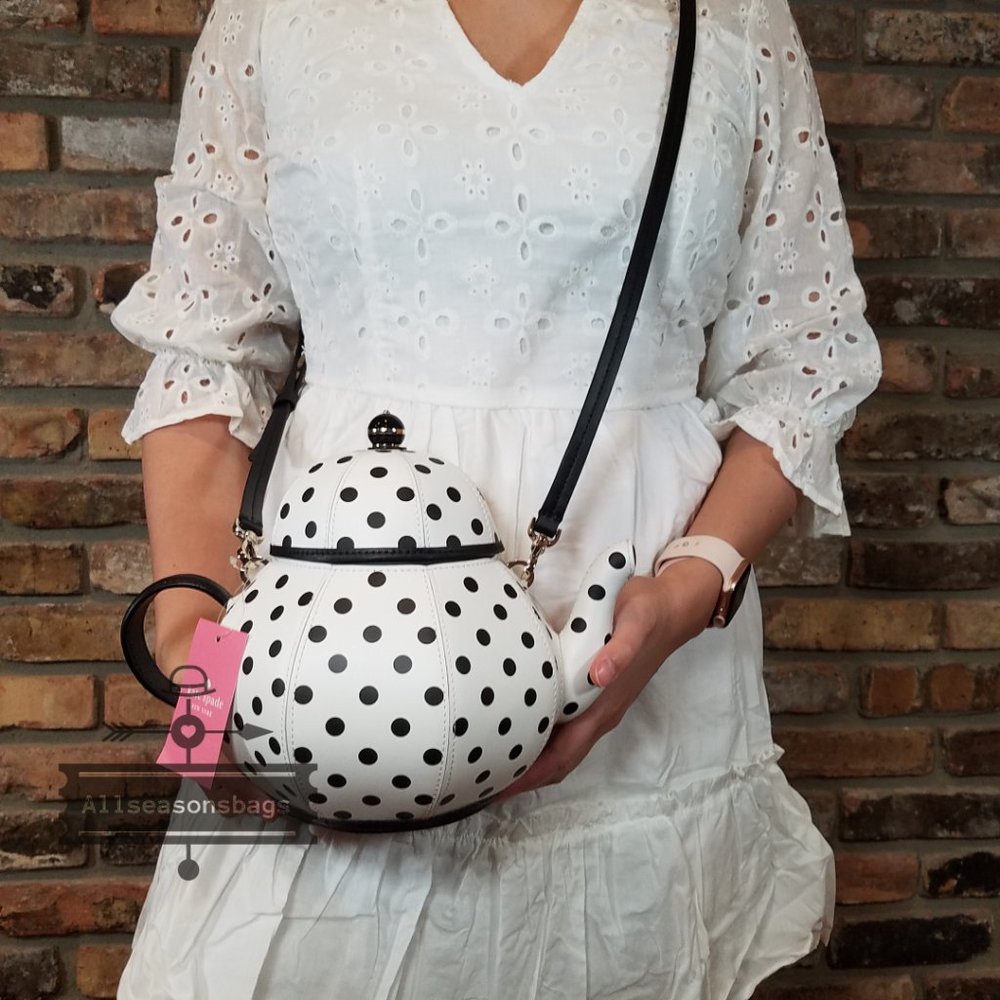 Kate Spade NY New York AUTHENTIC Tea Pot From Alice In Wonderland Polka Dots